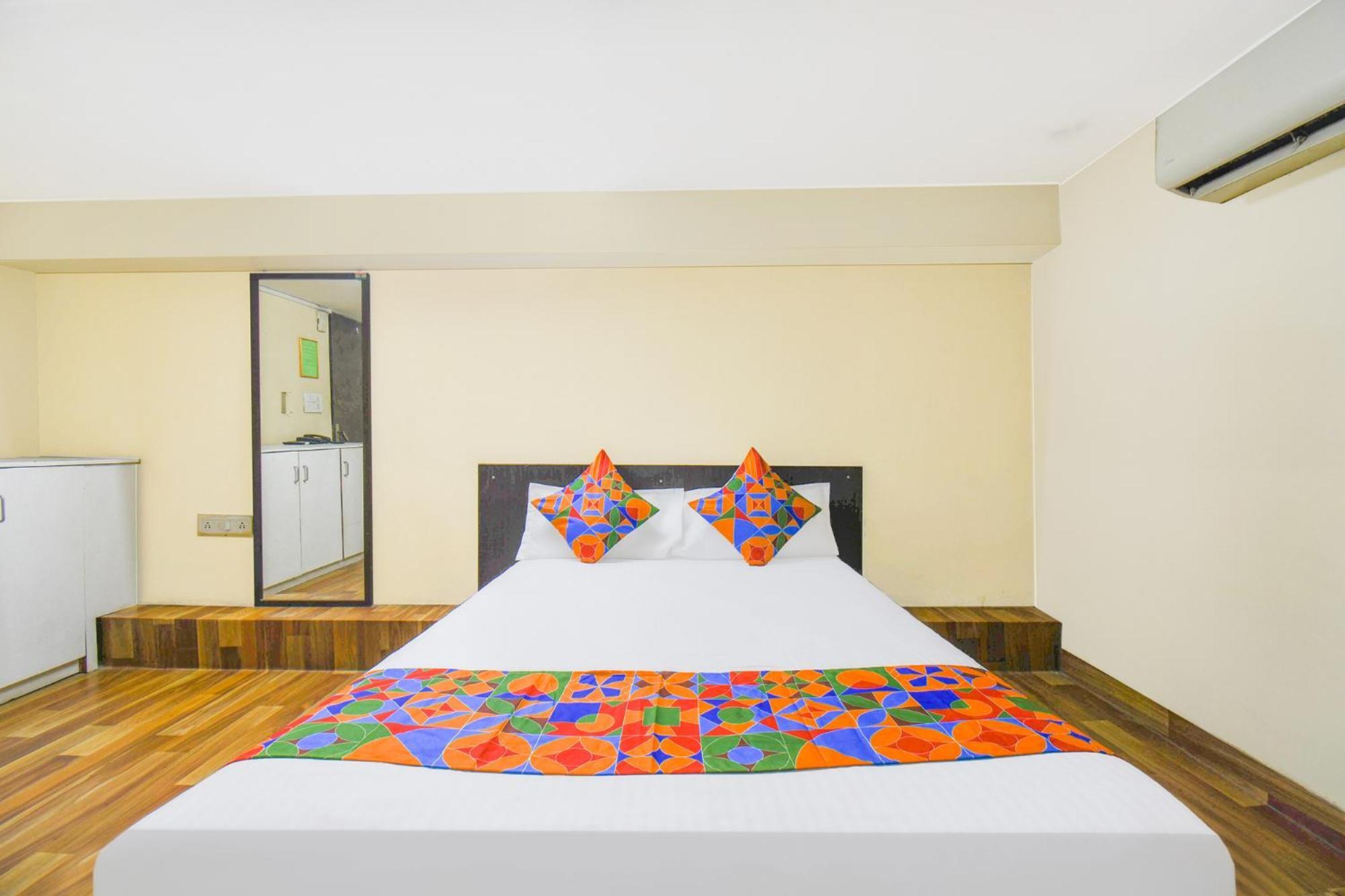 Treebo Trip Shagun Executive Nirala Bazar Hotel Aurangabad  Exterior foto
