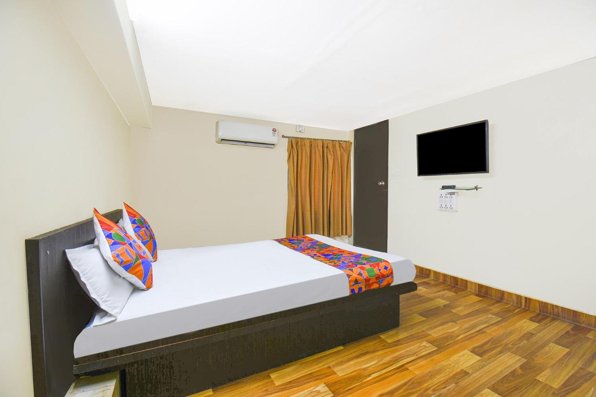 Treebo Trip Shagun Executive Nirala Bazar Hotel Aurangabad  Exterior foto