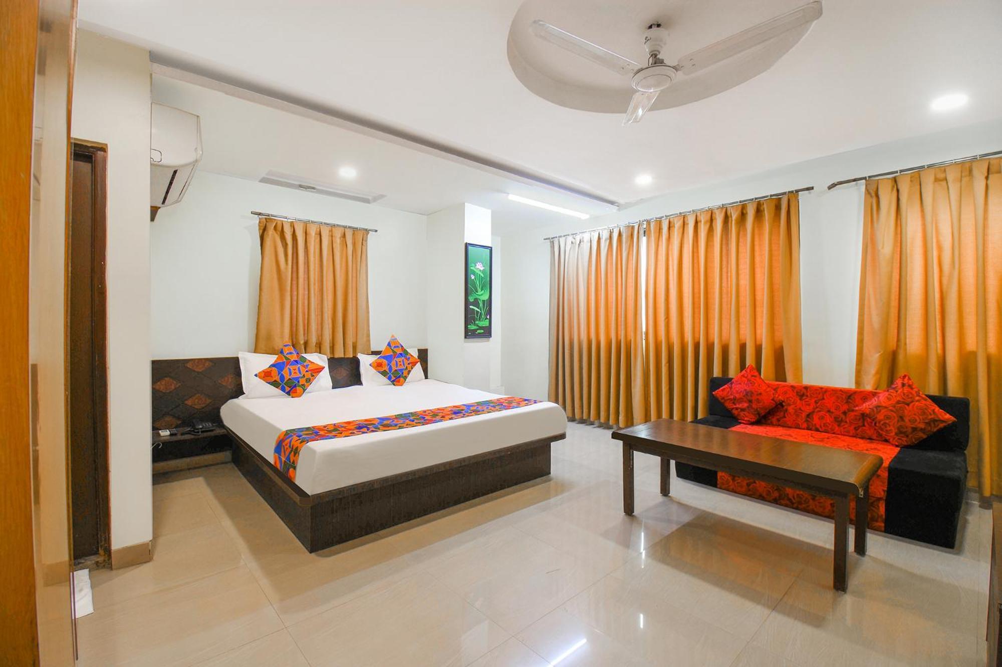 Treebo Trip Shagun Executive Nirala Bazar Hotel Aurangabad  Exterior foto