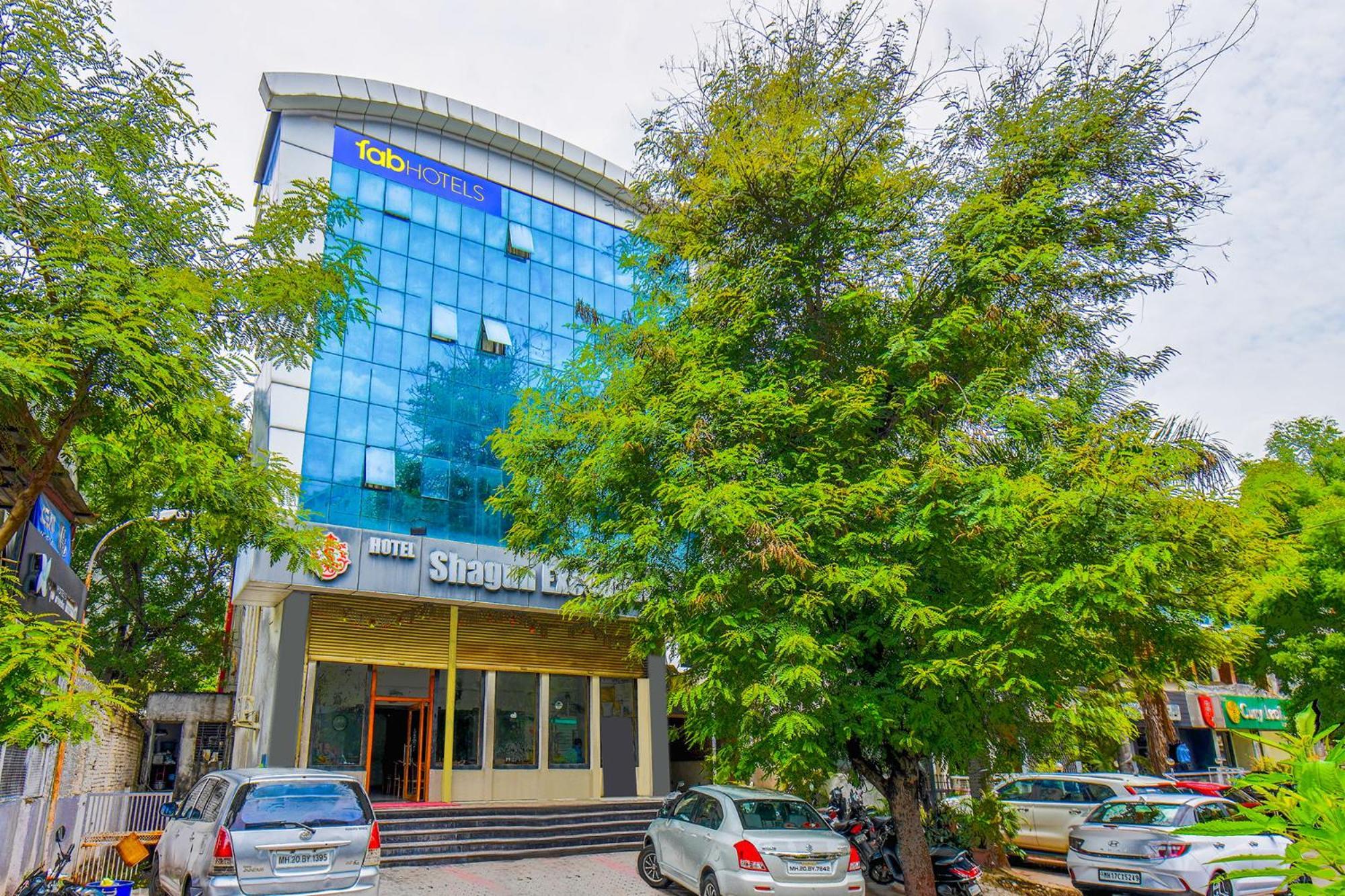 Treebo Trip Shagun Executive Nirala Bazar Hotel Aurangabad  Exterior foto